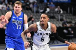 开云体育-深圳队逆转鹈鹕，德罗赞带队取胜的简单介绍