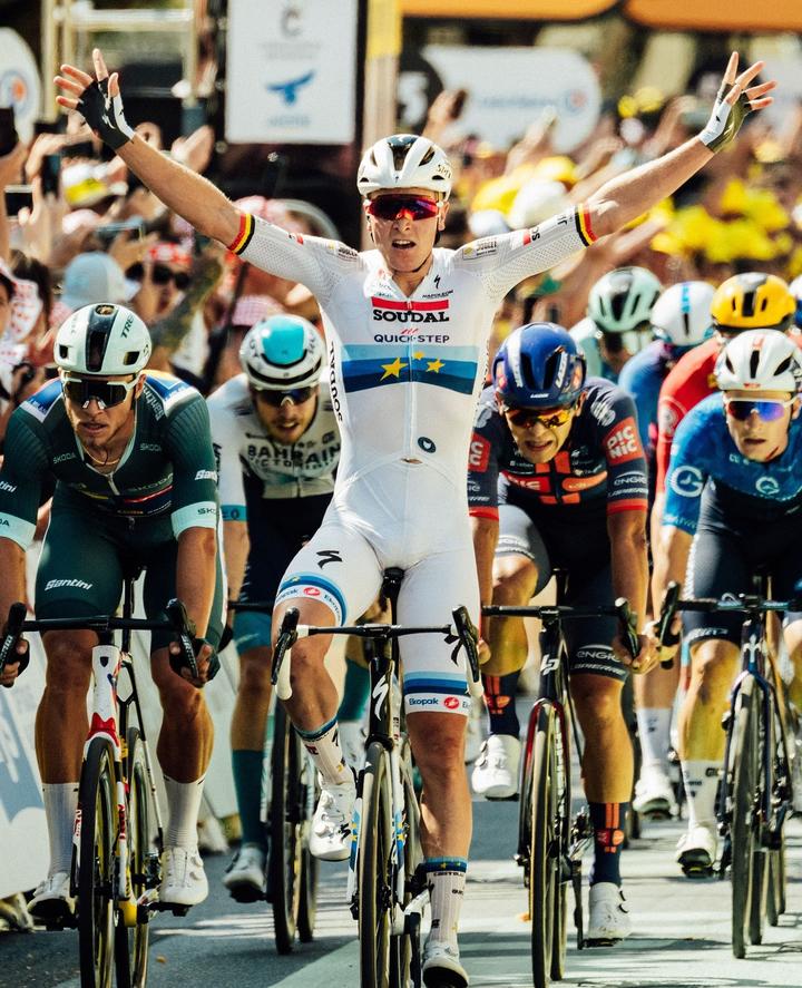 法拉利轻取梅赛德斯，拉塞尔扛起全队